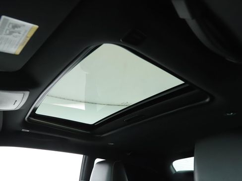 Used 2023 Dodge Challenger SRT Hellcat image 17