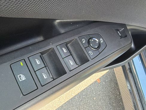 Used 2025 BMW X3 xDrive30i AWD/4WD image 15