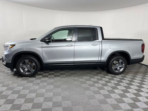 Certified 2025 Honda Ridgeline TrailSport image 2