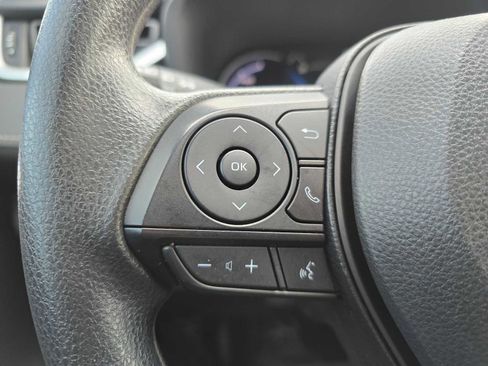 Certified 2025 Toyota RAV4 XLE w/ Convenience Package image 31