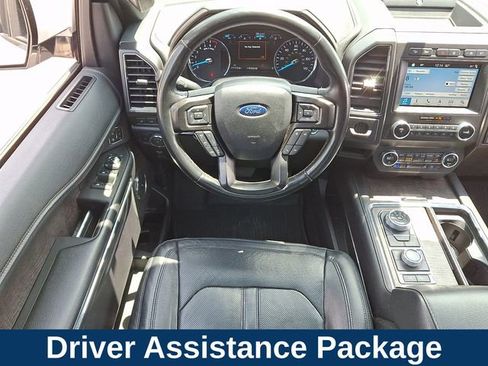 Used 2019 Ford Expedition Limited w/ Equipment Group 302A AWD/4WD image 3