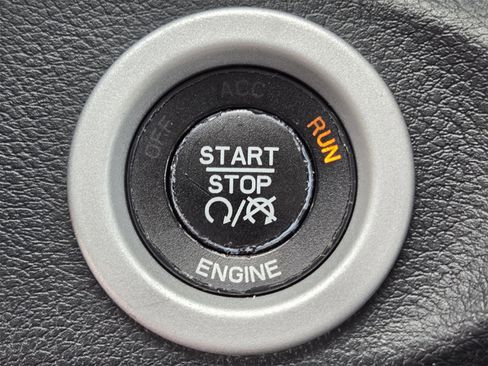 Used 2015 RAM 1500 Sport w/ Convenience Group image 19