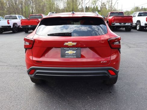 New 2026 Chevrolet Trax RS w/ Driver Confidence Package FWD image 28