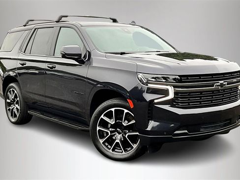 Certified 2022 Chevrolet Tahoe RST w/ Luxury Package image 1