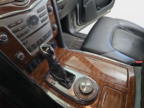 Used 2018 INFINITI QX80 4WD w/ Driver Assistance Package image 28