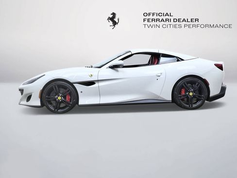 Certified 2019 Ferrari Portofino RWD image 2