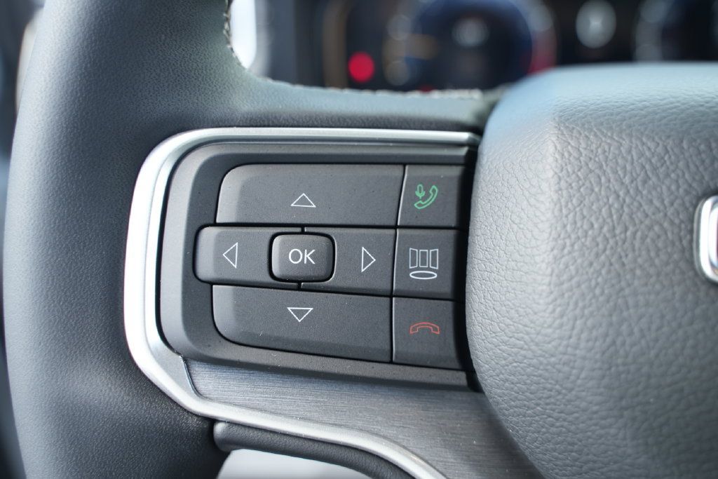 Used 2026 Jeep Grand Wagoneer 2WD w/ Premium Group I image 36