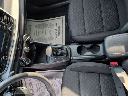 Used 2018 Kia Rio S FWD image 24