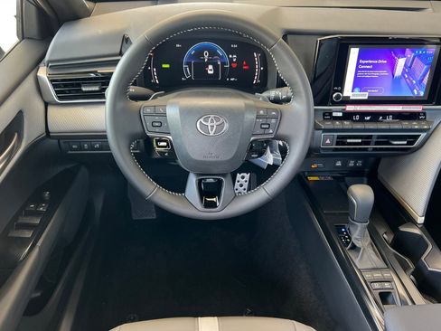 New 2026 Toyota Camry SE FWD image 15