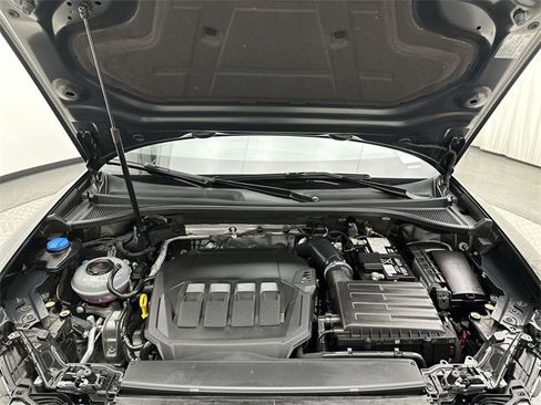 Certified 2025 Audi Q3 2.0T Premium Plus image 26