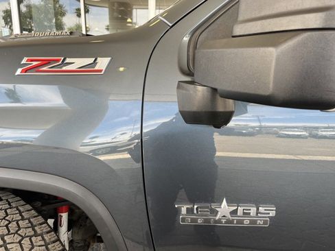 Used 2020 Chevrolet Silverado 2500 LTZ w/ LTZ Texas Edition image 22