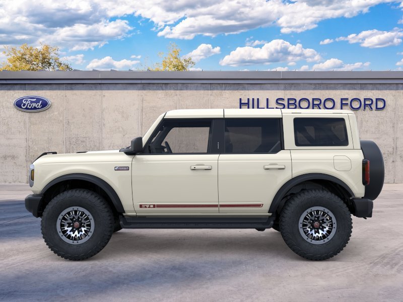 New 2026 Ford Bronco Outer Banks w/ Sasquatch Package AWD/4WD image 3
