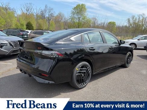 New 2026 Nissan Sentra SR w/ Floor Mat Package FWD image 7