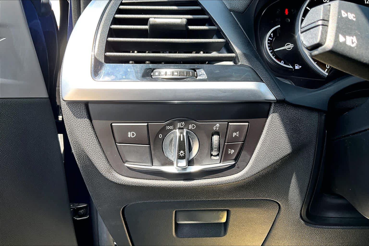 Used 2019 BMW X4 M40i w/ Premium Package AWD/4WD image 36