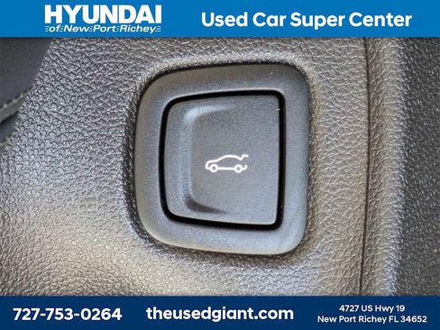 Used 2021 Cadillac CT4 Luxury image 27