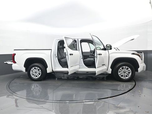Used 2024 Toyota Tundra SR5 w/ SR5 Convenience Package image 30