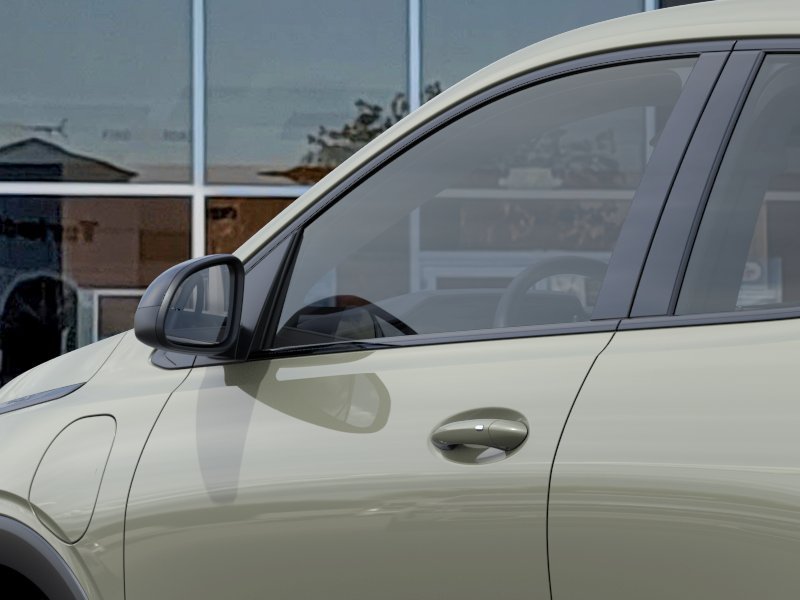New 2027 Chevrolet Bolt LT FWD image 12