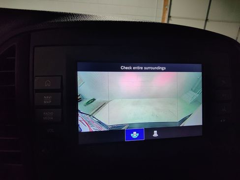 Used 2022 Mercedes-Benz Metris image 28