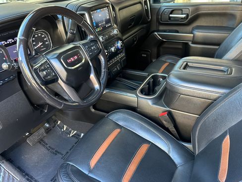 Used 2021 GMC Sierra 2500 AT4 w/ AT4 Premium Plus Package image 10