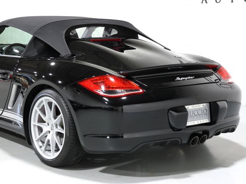 Used 2011 Porsche Boxster Spyder image 15