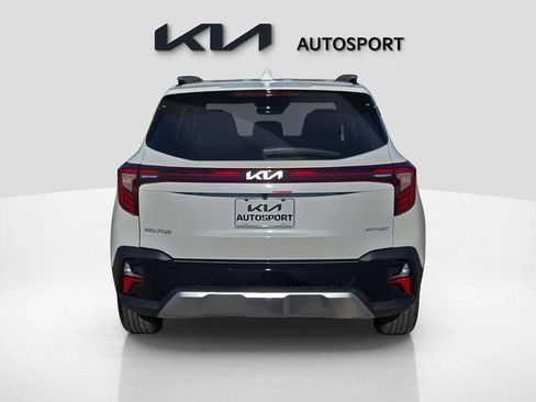 New 2026 Kia Seltos S image 9