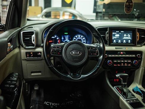 Used 2019 Kia Sportage EX AWD/4WD image 15