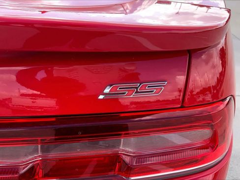 Used 2015 Chevrolet Camaro SS w/ RS Package RWD image 9
