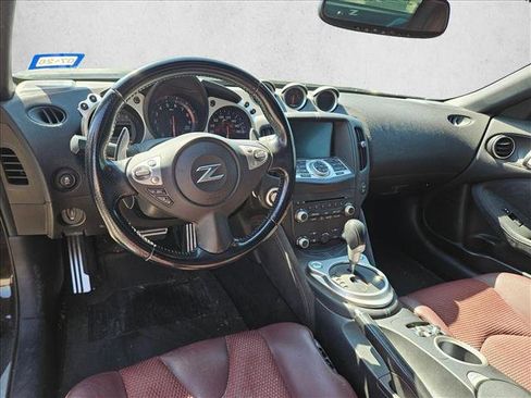 Used 2013 Nissan 370Z Touring w/ Sport Pkg image 14