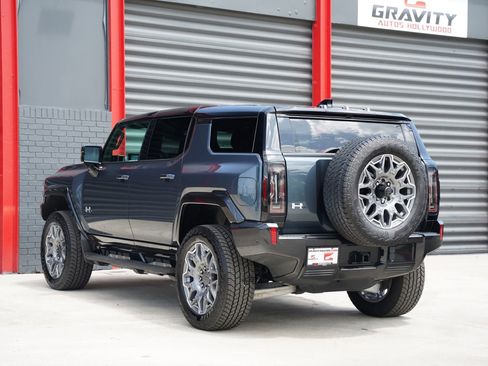 Used 2025 GMC Hummer EV 3X AWD/4WD image 12