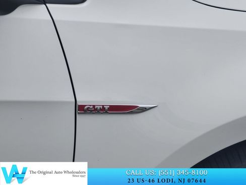 Used 2017 Volkswagen GTI Sport FWD image 11