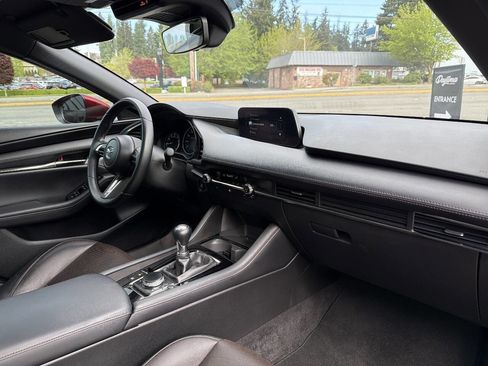 Used 2024 MAZDA MAZDA3 s FWD image 16