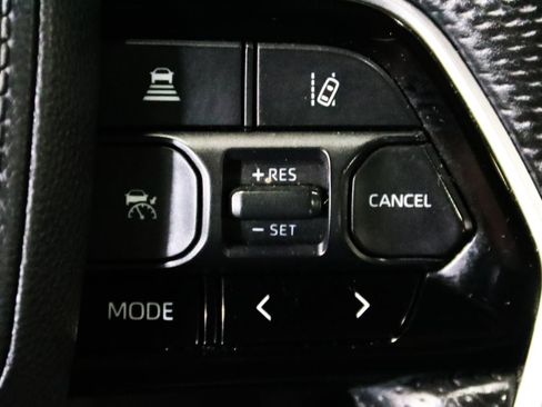 Used 2024 Toyota Tundra Capstone AWD/4WD image 22