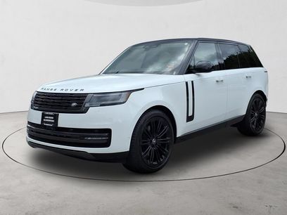 Used 2025 Land Rover Range Rover SE