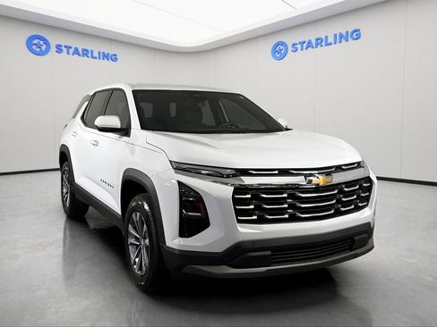 Used 2026 Chevrolet Equinox LT FWD image 14