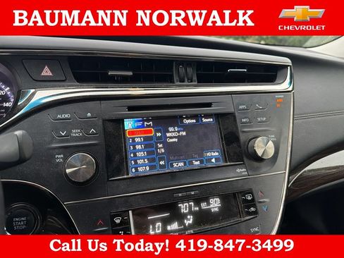 Used 2013 Toyota Avalon XLE Touring FWD image 22