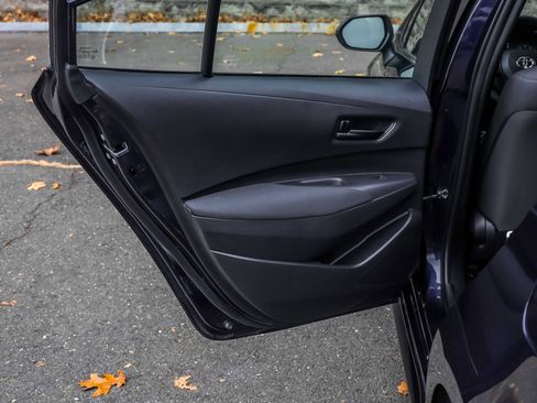 Certified 2023 Toyota Corolla LE image 19