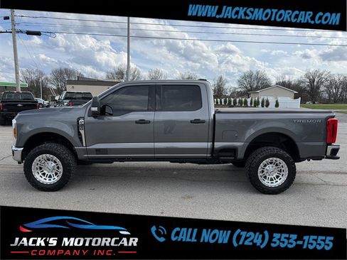 Used 2025 Ford F250 XLT w/ Tremor Off-Road Package image 10