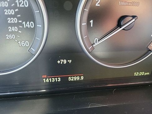 Used 2017 BMW X3 xDrive28i AWD/4WD image 11
