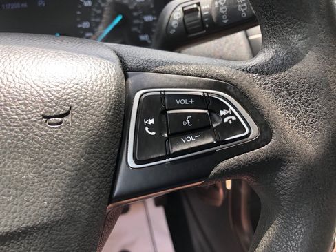 Used 2020 Ford EcoSport S AWD/4WD image 32