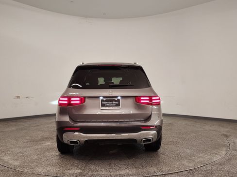 Certified 2026 Mercedes-Benz GLB 250 image 9