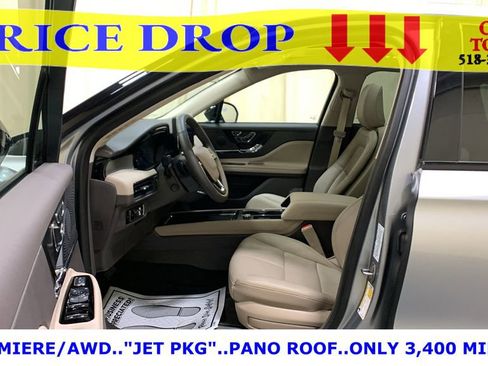 Used 2024 Lincoln Corsair AWD w/ Equipment Group 101A image 29