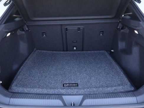 Used 2023 Volkswagen ID.4 Pro S image 16