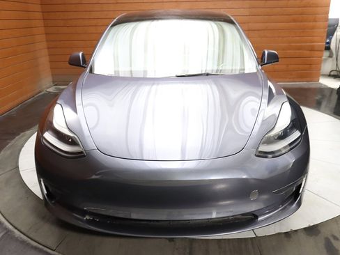 Used 2021 Tesla Model 3 Standard Range Plus RWD image 2