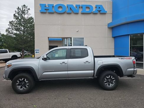 Used 2023 Toyota Tacoma TRD Off-Road AWD/4WD image 2