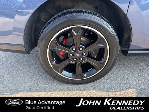 Certified 2022 Ford Expedition Max Limited AWD/4WD image 4