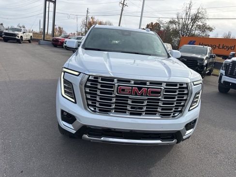 New 2026 GMC Yukon XL Denali image 8