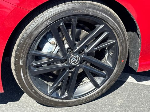 Certified 2026 Toyota Camry SE Nightshade image 5