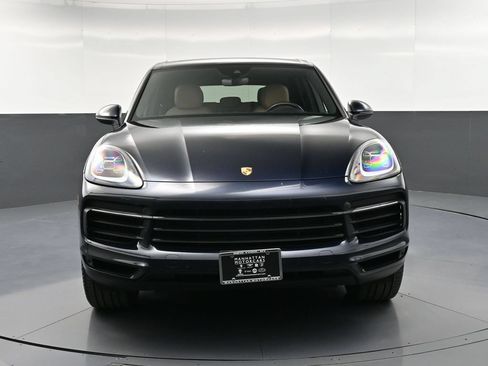 Used 2021 Porsche Cayenne AWD/4WD image 11
