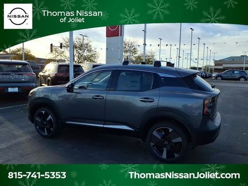 New 2026 Nissan Kicks SR w/ Cold Weather Package image 5