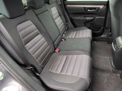 Used 2019 Honda CR-V LX image 11